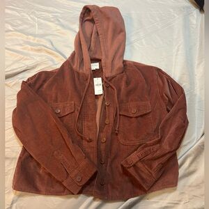 American Eagle Corduroy Hoodie Brand New/ Never worn
Women Size M